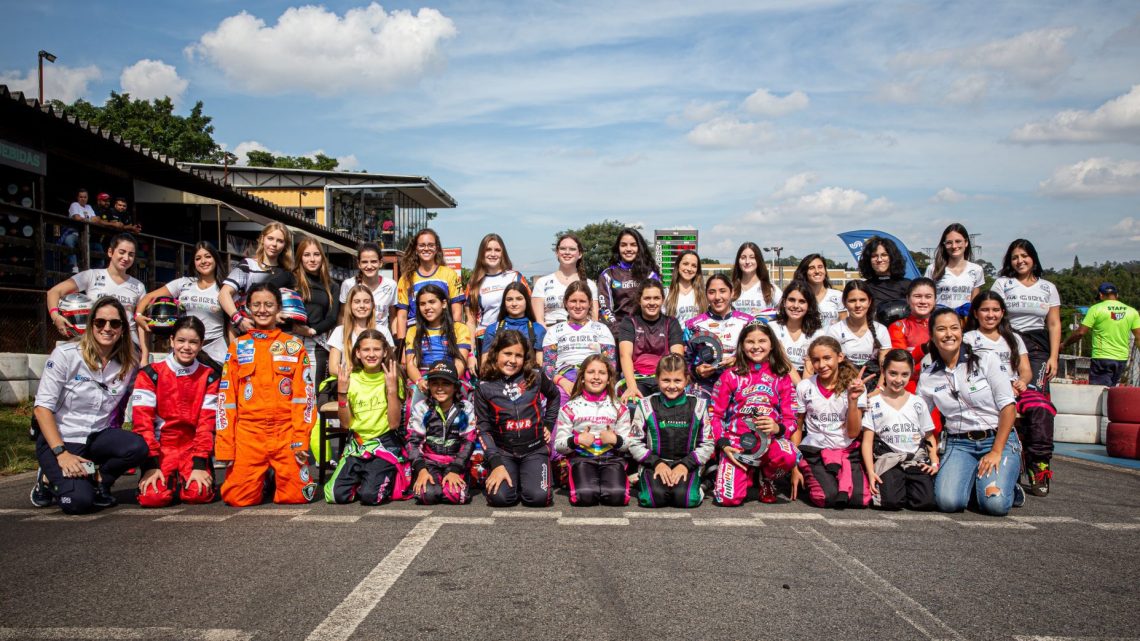 Marcella Assumpção, Anna Luiza Pimpão e Mariana Serafim são as campeãs da 1ª edição da Seletiva de Kart FIA Girls On Track na Granja Viana